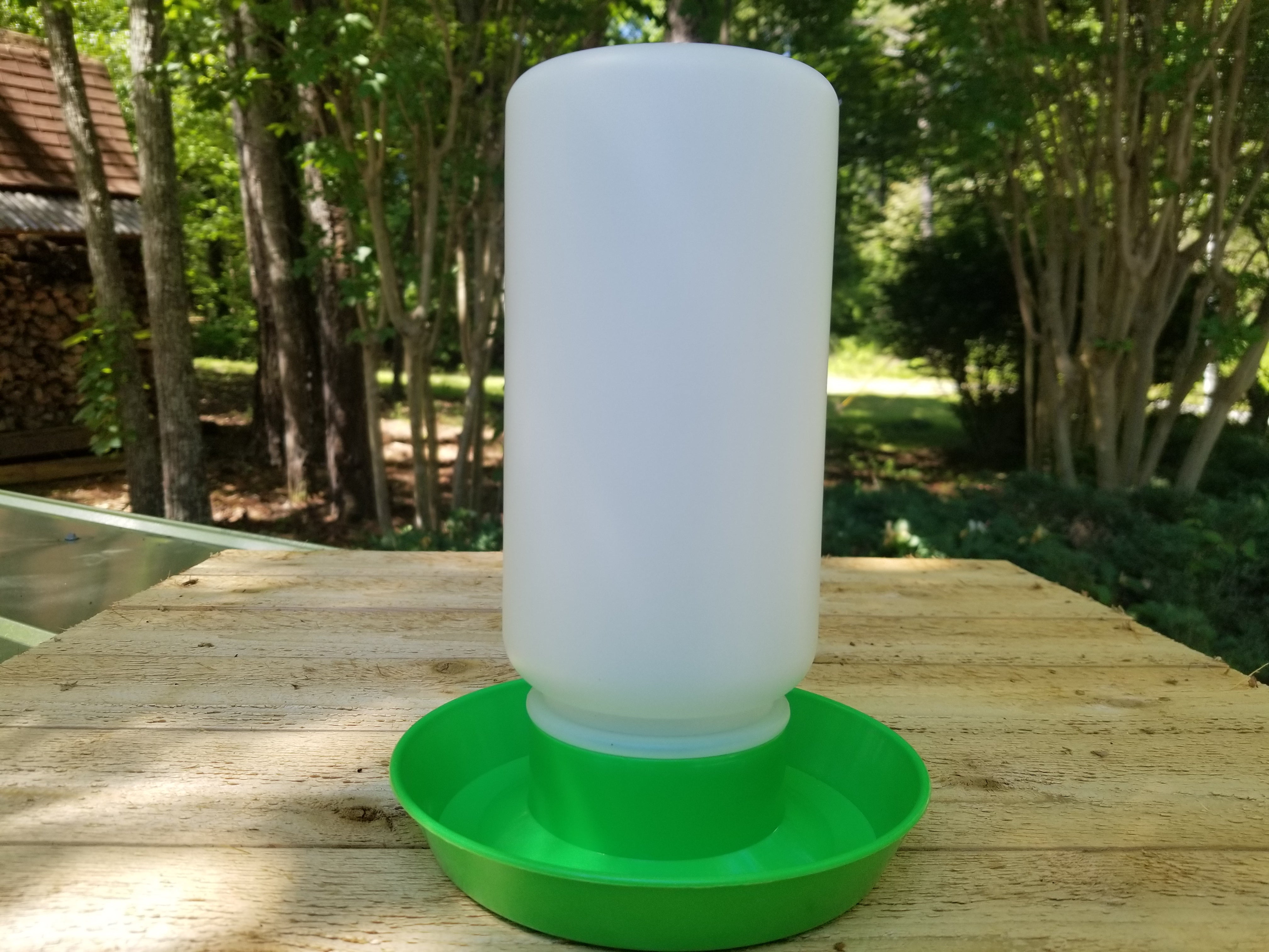 Quart size plastic drinker