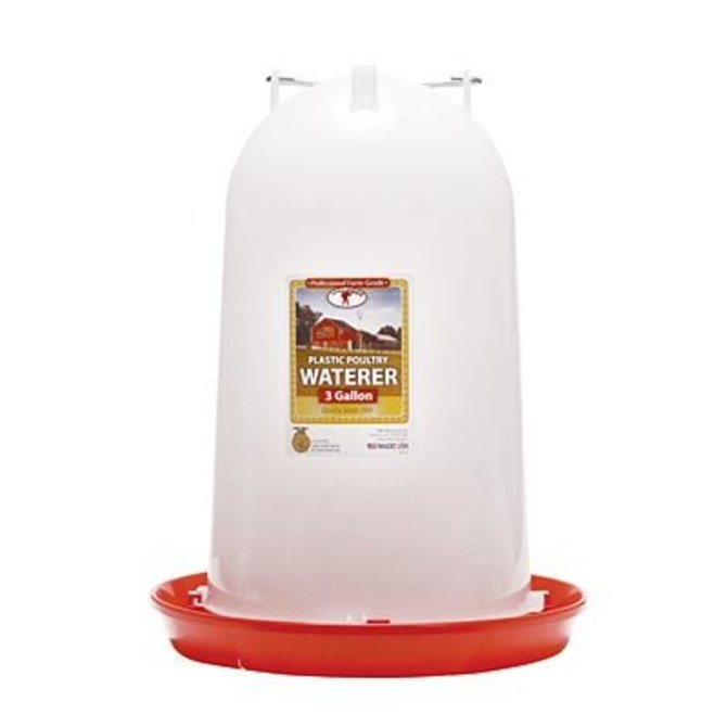 3 Gallon plastic poultry drinker from Little Giant